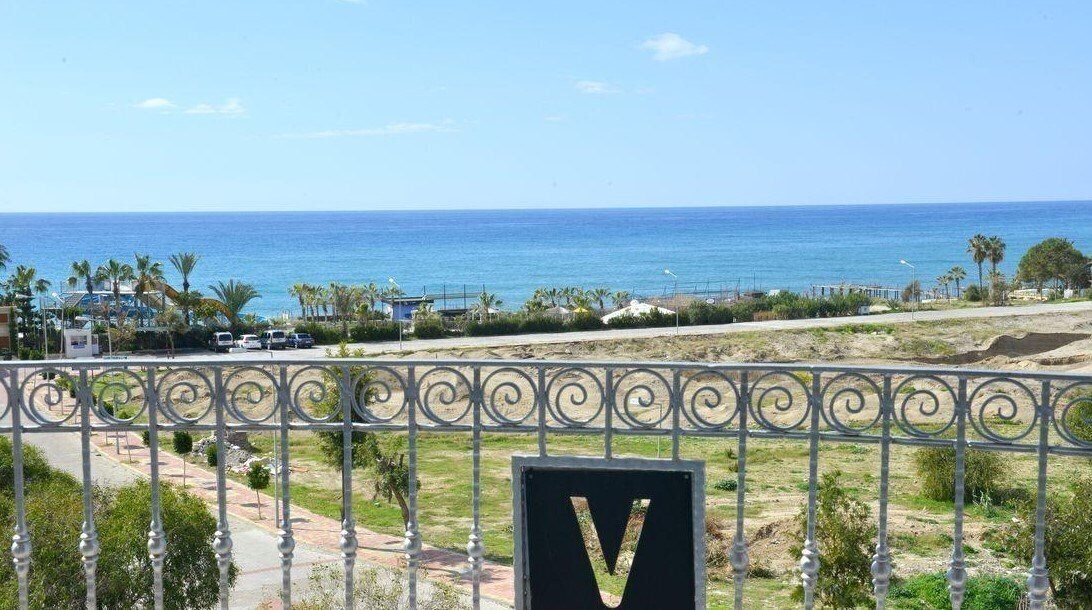 Фото Eva Beach Hotel 3*